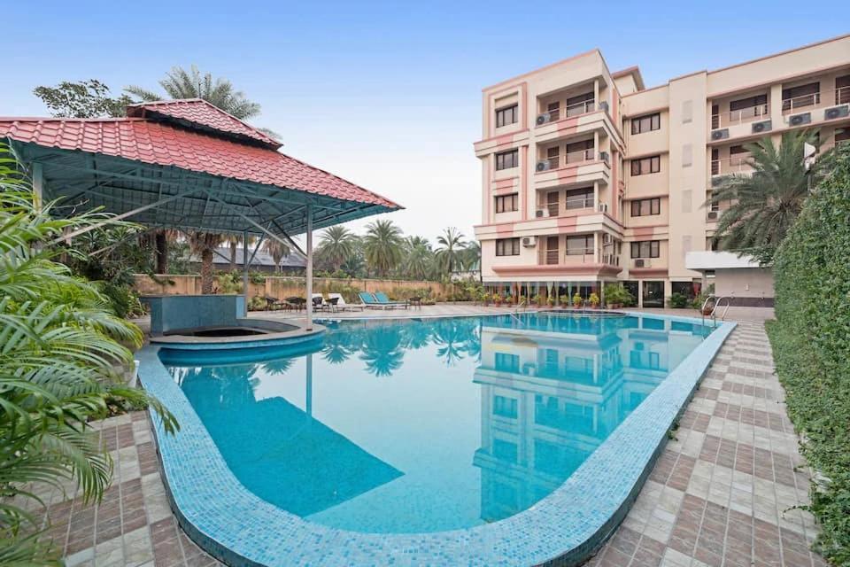 Lbd Resorts & Hotels 加尔各答 外观 照片